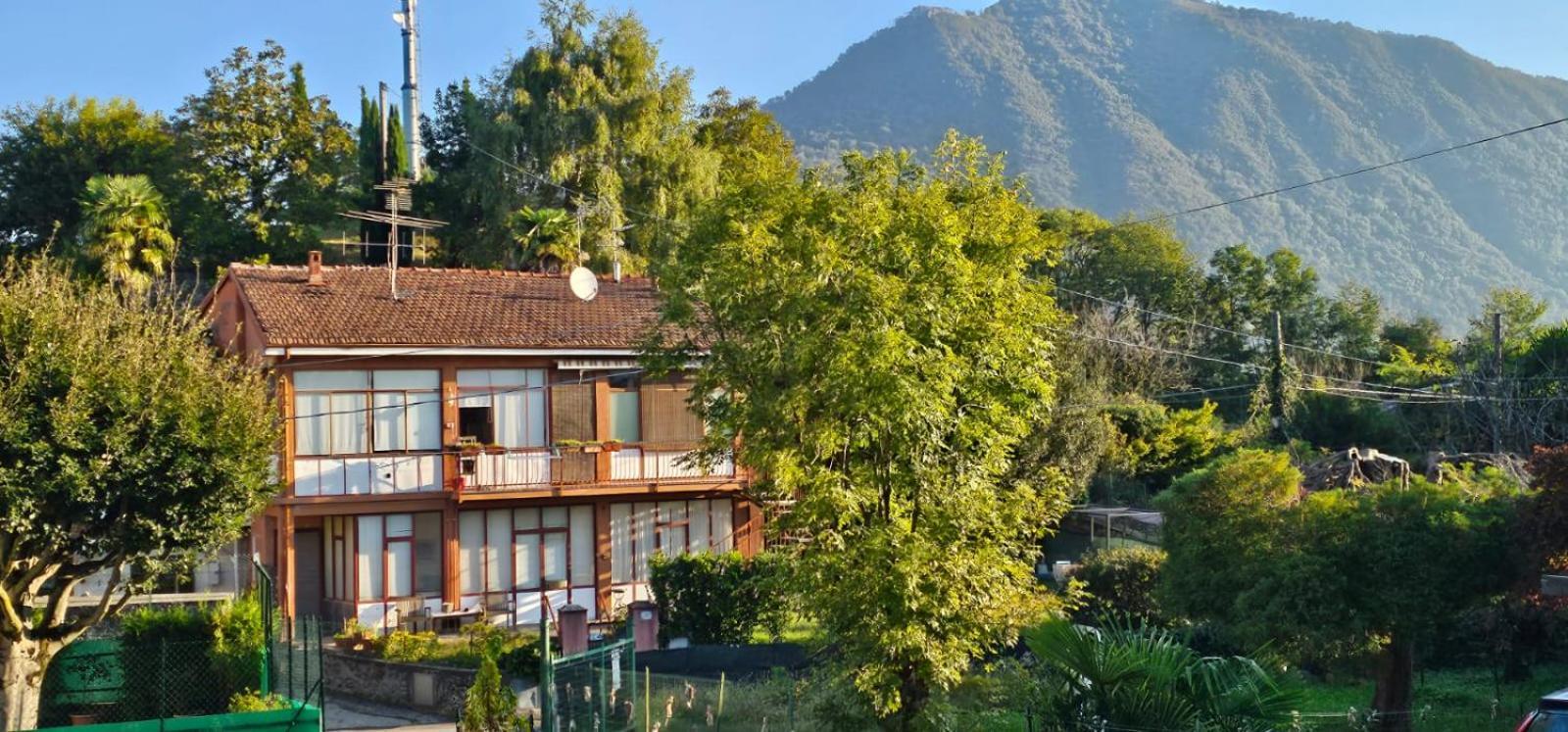 La Casetta Di Anna Laveno Kültér fotó